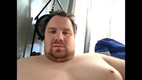 bridgeedude28 online show from April 16, 2026, 11:33 am