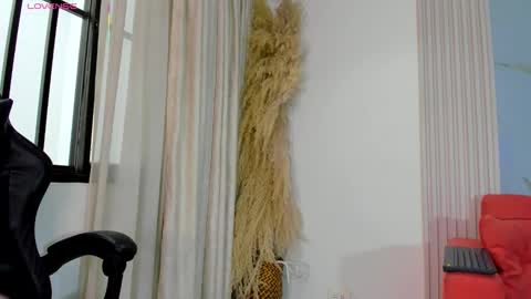    online show from October 8, 2025, 12:14 pm