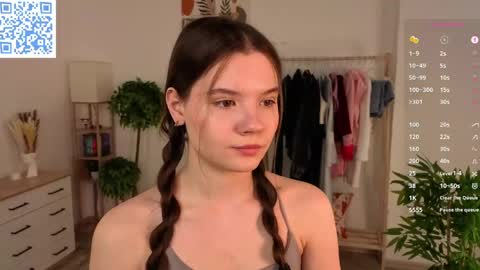 Megan online show from May 5, 2026, 1:13 am