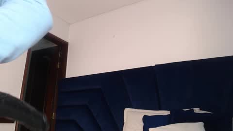 Brigith online show from October 4, 2025, 3:37 am