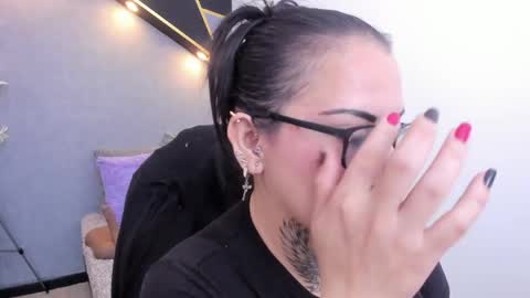 BRIGITTE online show from April 9, 2026, 1:49 am