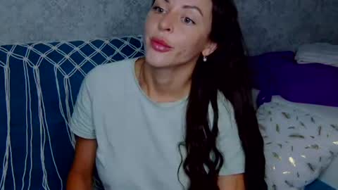 Snapshot of brilliant_doll chatting on July 8, 2026, 3:44 am Nika online show from July 8, 2026, 3:44 am