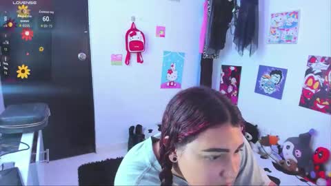 brilliant_hunter666 online show from February 18, 2026, 3:24 am