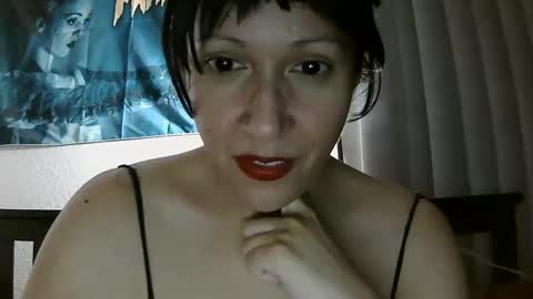 Snapshot of brina_moon chatting on December 15, 2025, 5:55 am Brina Moon online show from December 15, 2025, 5:55 am