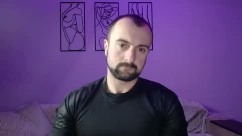 brindlefly69 online show from December 6, 2024, 11:44 am