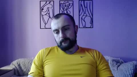 brindlefly69 online show from January 2, 2025, 11:52 am