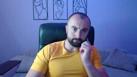 brindlefly69 online show from September 30, 2025, 10:20 am