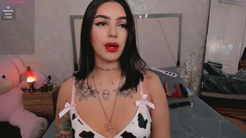 brinna_cox online show from September 28, 2025, 12:43 pm
