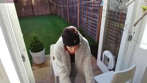 brinny_grace online show from October 30, 2025, 8:27 am