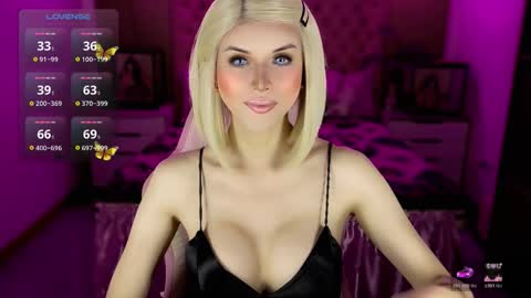 brionatop online show from November 19, 2025, 9:48 pm