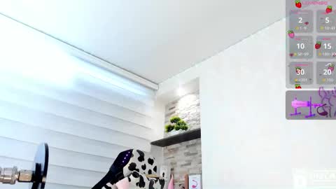 Snapshot of brisa_white69 chatting on September 15, 2025, 9:59 pm brisa online show from September 15, 2025, 9:59 pm