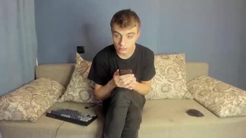 bristlebback online show from October 13, 2025, 6:19 pm