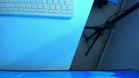 B R I T A N N Y online show from April 15, 2026, 12:23 pm