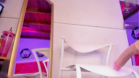 Snapshot of britannyclaire chatting on November 10, 2025, 12:31 am BritannyClaire online show from November 10, 2025, 12:31 am