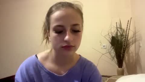 Snapshot of britanysuther chatting on June 28, 2026, 5:30 pm Ciri online show from June 28, 2026, 5:30 pm