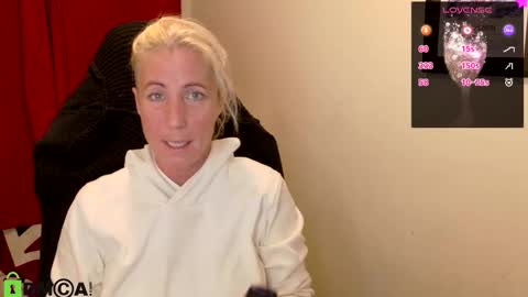 Snapshot of britishladya chatting on October 19, 2025, 6:41 pm Lady Annabelle Montgomery online show from October 19, 2025, 6:41 pm