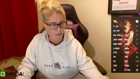 Lady Annabelle Montgomery online show from January 16, 2026, 12:25 am