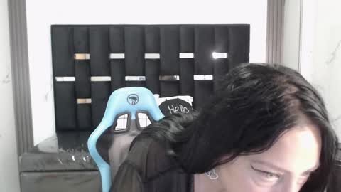 Snapshot of britney_sub chatting on February 26, 2026, 2:54 am Britney online show from February 26, 2026, 2:54 am