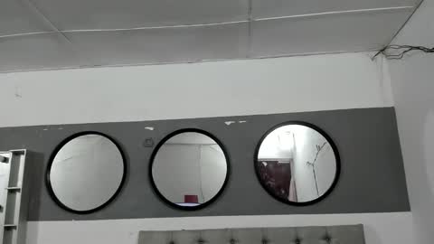 Jessica online show from December 19, 2025, 4:19 am