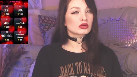Snapshot of britneybarker chatting on December 18, 2024, 2:42 am britneybarker online show from December 18, 2024, 2:42 am
