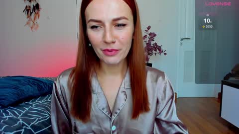 Snapshot of britneyhall chatting on January 14, 2025, 7:17 am britneyhall online show from January 14, 2025, 7:17 am