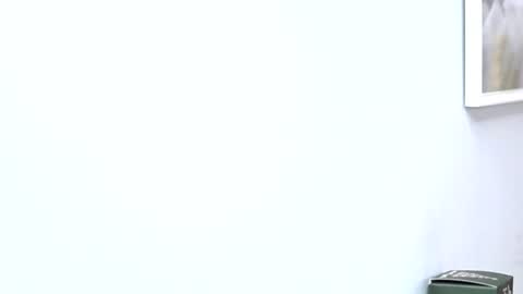 Snapshot of britneyhudson chatting on December 13, 2024, 9:13 am britneyhudson online show from December 13, 2024, 9:13 am