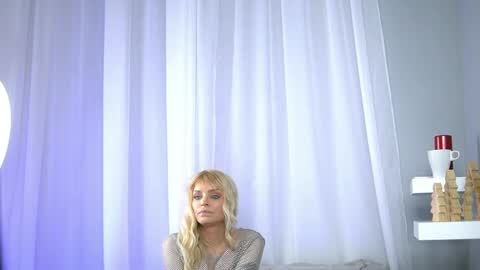 Snapshot of britneyhudson chatting on January 15, 2025, 4:25 am britneyhudson online show from January 15, 2025, 4:25 am