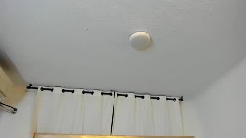 Brittany  online show from November 19, 2025, 3:28 am