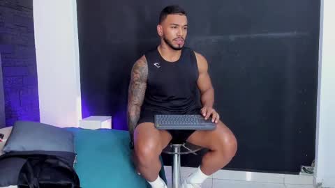 brock_hurn online show from September 17, 2025, 11:17 pm