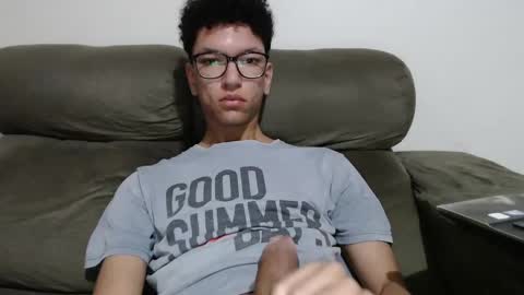 Snapshot of brocklow chatting on February 16, 2025, 12:41 am Derek Richard online show from February 16, 2025, 12:41 am