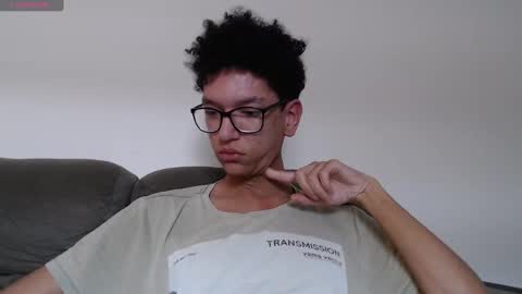 Snapshot of brocklow chatting on March 5, 2025, 3:40 pm Derek Richard online show from March 5, 2025, 3:40 pm