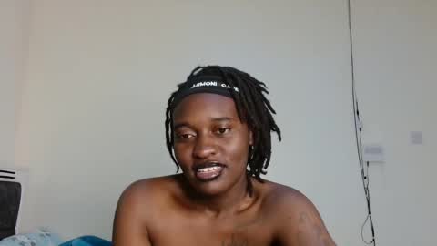 broken_haloo online show from March 5, 2026, 10:44 am