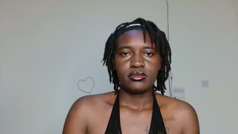 broken_haloo online show from March 15, 2026, 4:07 am