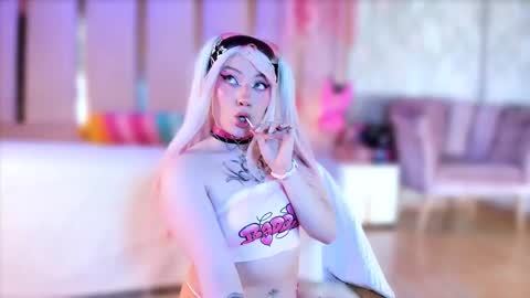     online show from October 26, 2025, 2:23 pm