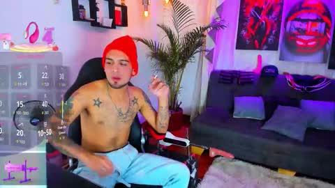 brolyn_x online show from November 12, 2025, 3:07 am