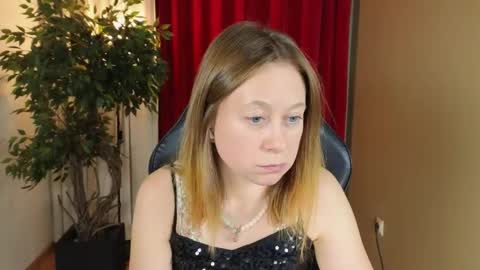 Brooke online show from November 11, 2025, 8:42 pm