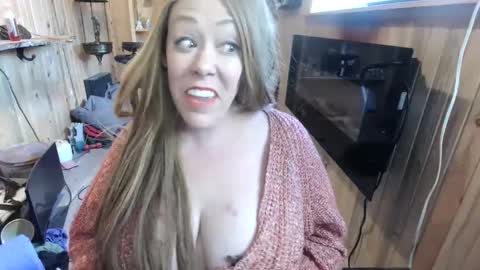 Snapshot of brookeride chatting on October 3, 2025, 7:00 pm BrookeRide online show from October 3, 2025, 7:00 pm