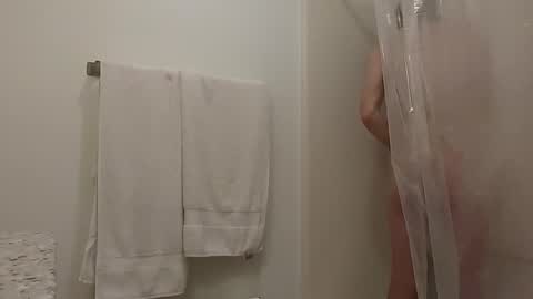 Snapshot of brookiebabyyyx3 chatting on December 29, 2024, 7:39 am brooke online show from December 29, 2024, 7:39 am