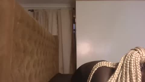 Snapshot of brown_sugar4 chatting on February 19, 2026, 11:28 am brown_sugar4 online show from February 19, 2026, 11:28 am