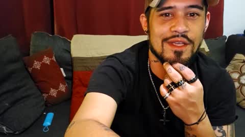 Snapshot of brownboyt chatting on January 11, 2026, 11:37 am brownboyt online show from January 11, 2026, 11:37 am