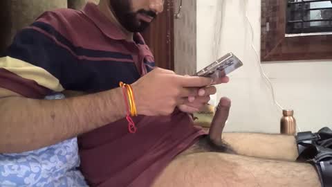 brownie_cake online show from November 19, 2025, 1:55 pm