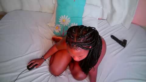 brownmatilly online show from April 30, 2026, 5:36 am