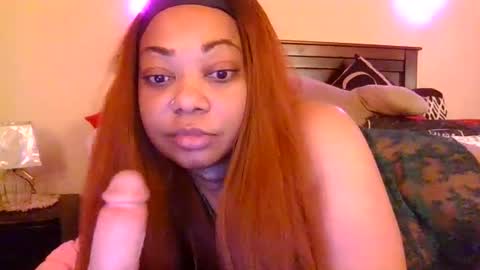 Snapshot of brownroundrenee chatting on February 3, 2025, 9:50 pm brownroundrenee online show from February 3, 2025, 9:50 pm