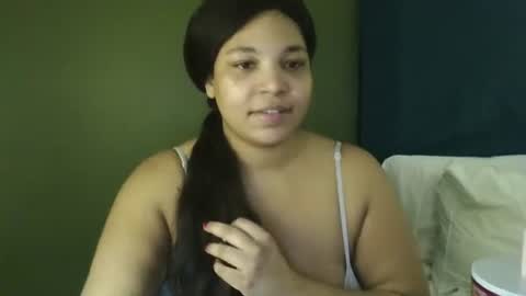 EtherealLilac online show from November 30, 2025, 3:43 am