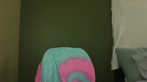 EtherealLilac online show from April 5, 2026, 1:36 am