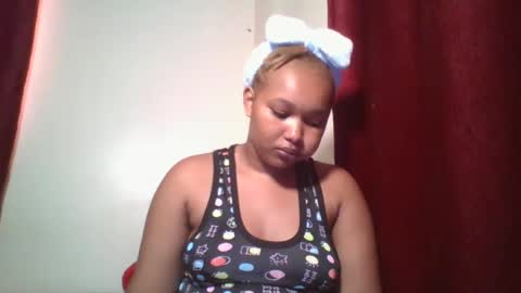 Snapshot of browny_candyz chatting on December 13, 2024, 7:36 am Tracy online show from December 13, 2024, 7:36 am