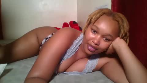 Snapshot of browny_candyz chatting on December 23, 2024, 4:01 am Tracy online show from December 23, 2024, 4:01 am