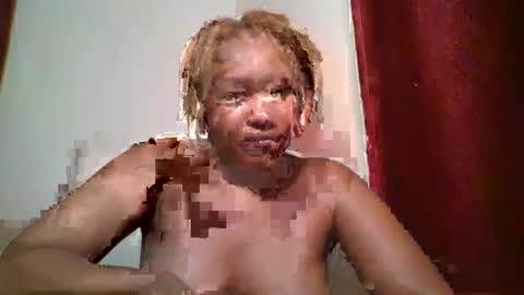 Snapshot of browny_candyz chatting on December 23, 2024, 7:20 pm Tracy online show from December 23, 2024, 7:20 pm