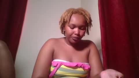 Snapshot of browny_candyz chatting on December 25, 2024, 1:09 pm Tracy online show from December 25, 2024, 1:09 pm