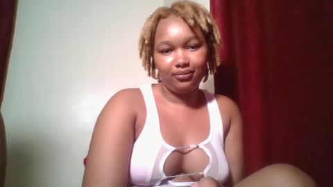 Snapshot of browny_candyz chatting on December 30, 2024, 2:31 am Tracy online show from December 30, 2024, 2:31 am